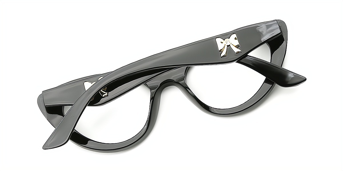 Black Cat Eye Modish Plastic Eyeglasses