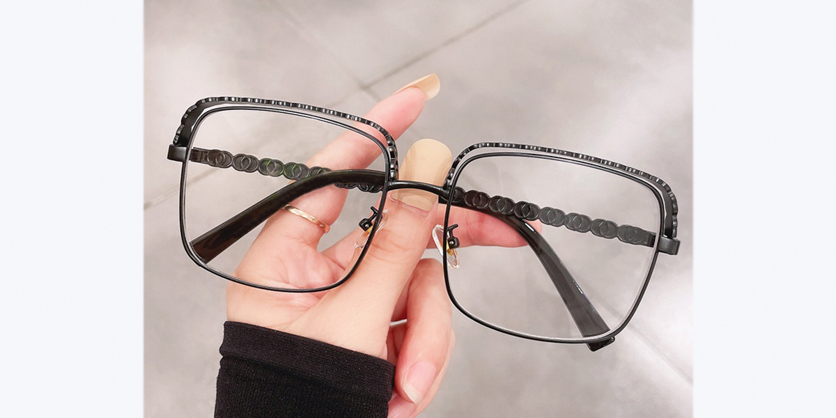 Black Square Exquisite Oversized Metal Eyeglasses