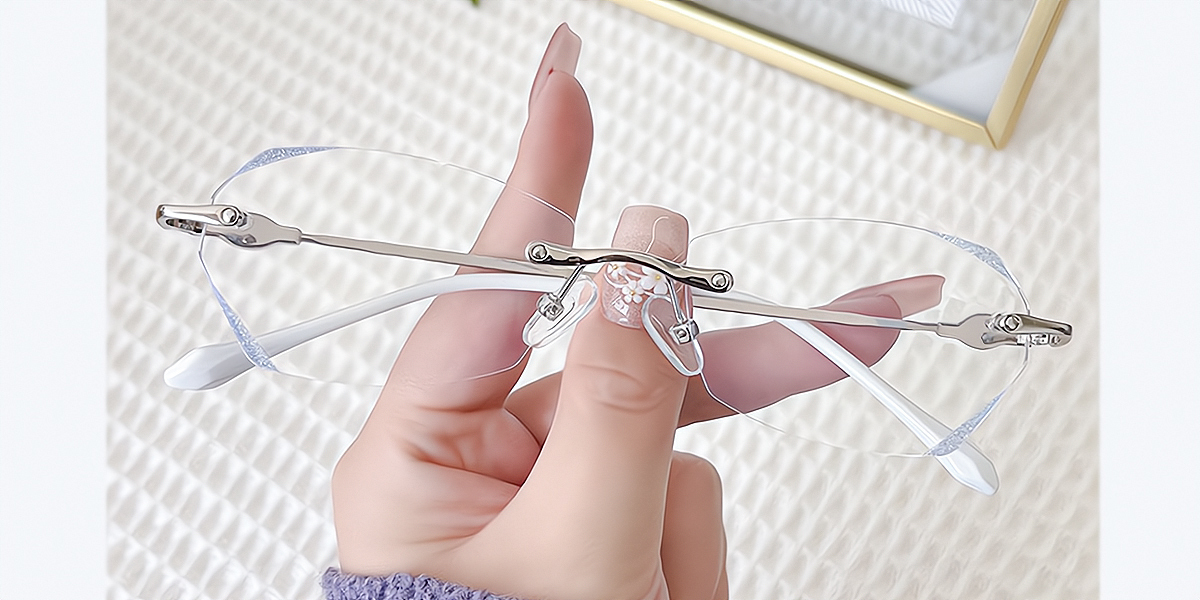 Silver Geometric Refined Metal Eyeglasses