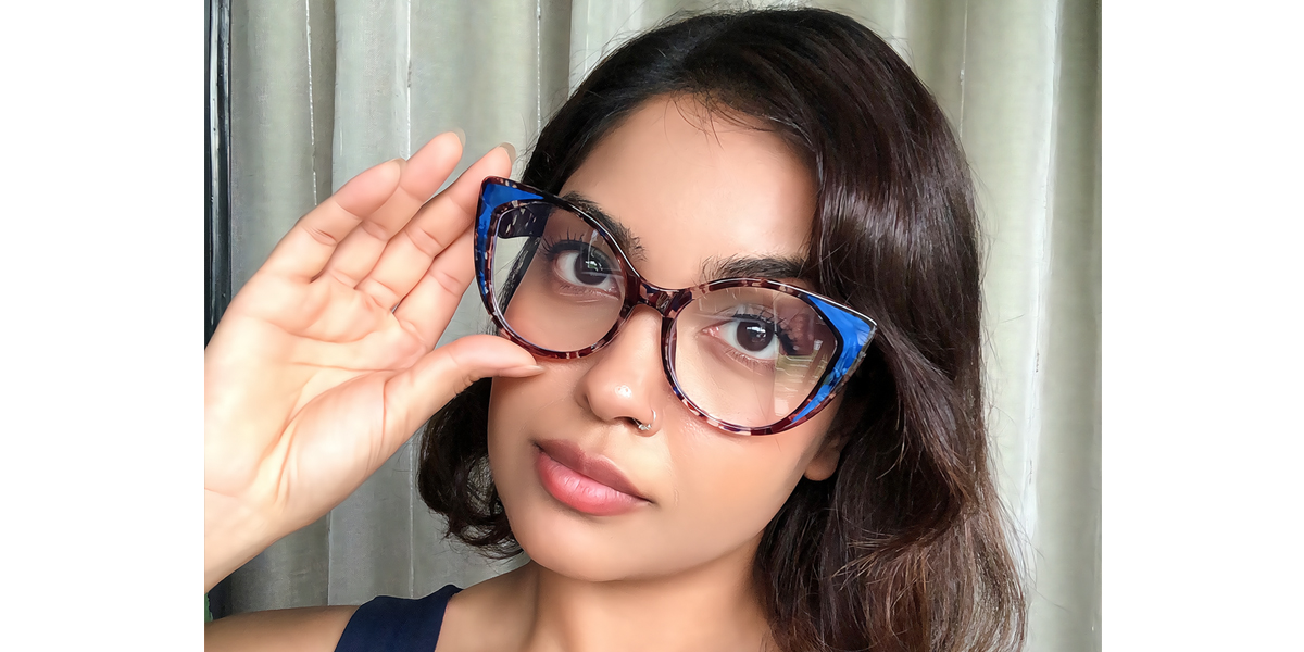 Blue Cat Eye Wide Modish Plastic Eyeglasses