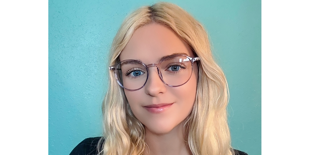 Blue Round Elegant Horn TR90 Eyeglasses