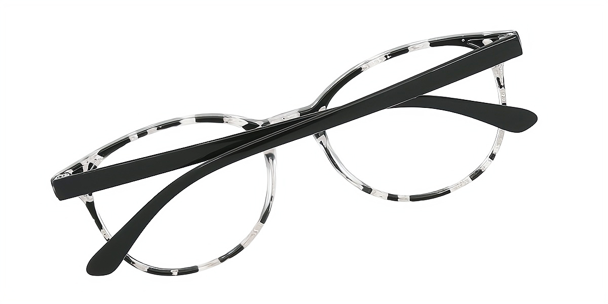 Black Tortoise Oval Modish Plastic Eyeglasses