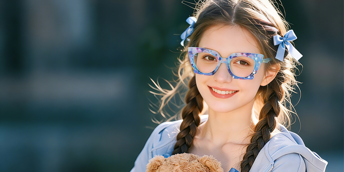 Floral Cat Eye Modish Oversized Plastic Eyeglasses