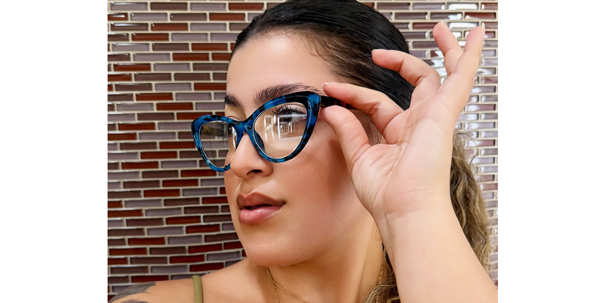 Blue Cat Eye Chic Plastic Eyeglasses