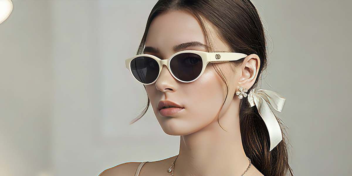 White Cat Eye Classic TR90 Eyeglasses