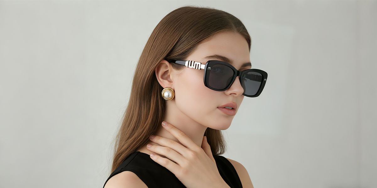 Black Oval Hipster TR90 Eyeglasses