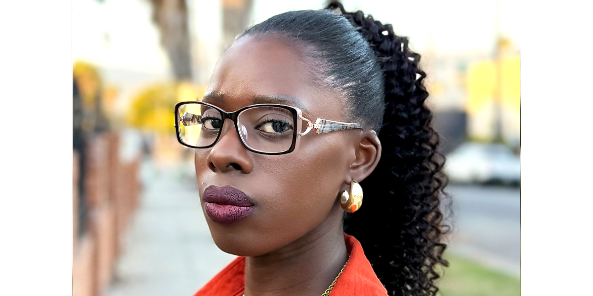 Brown Oval Refined Mixed Materials Eyeglasses