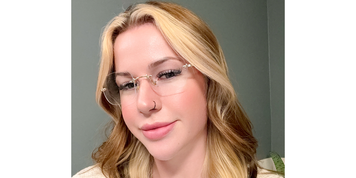 Golden Oval Simple Metal Eyeglasses