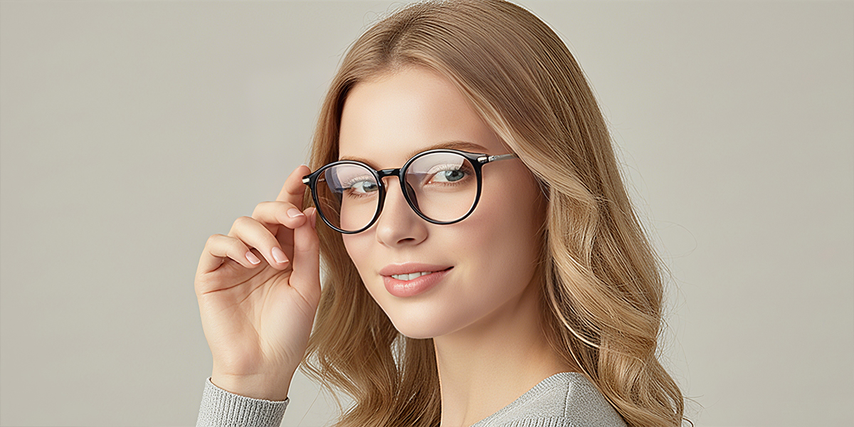 Black Round Modish TR90 Eyeglasses