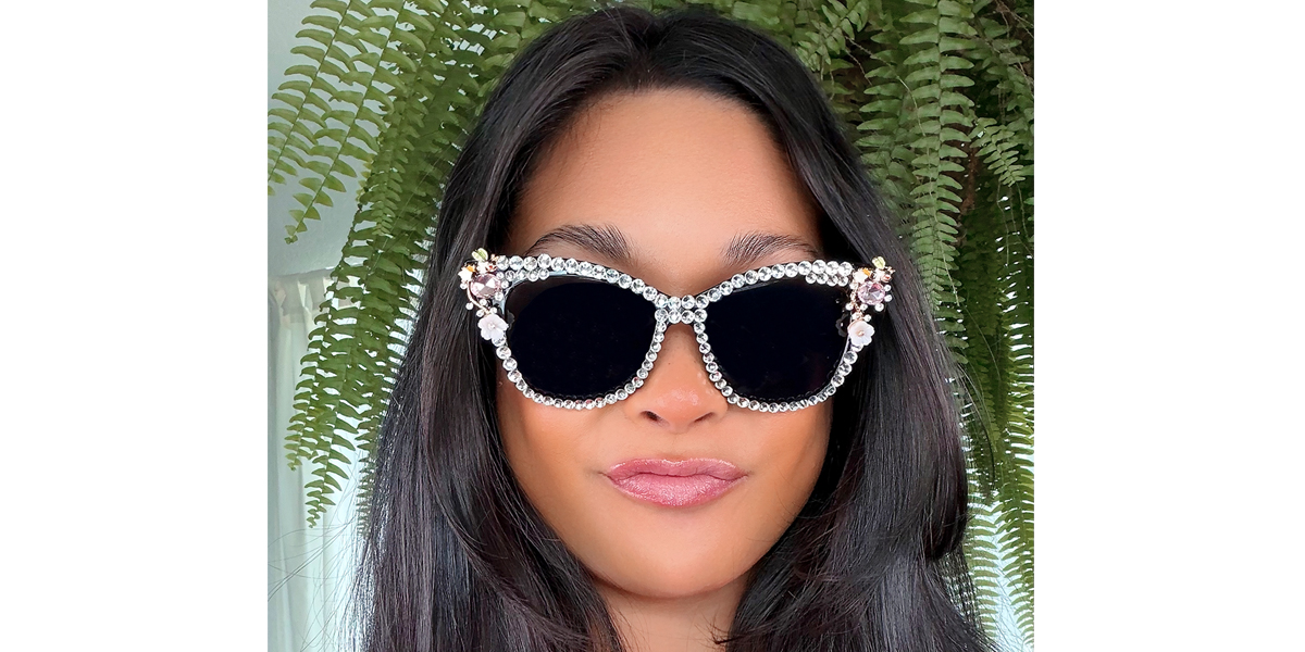 Black Cat Eye Modish Plastic Eyeglasses