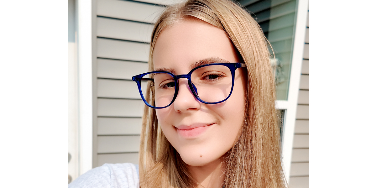 Blue Horn Simple Mixed Materials Eyeglasses