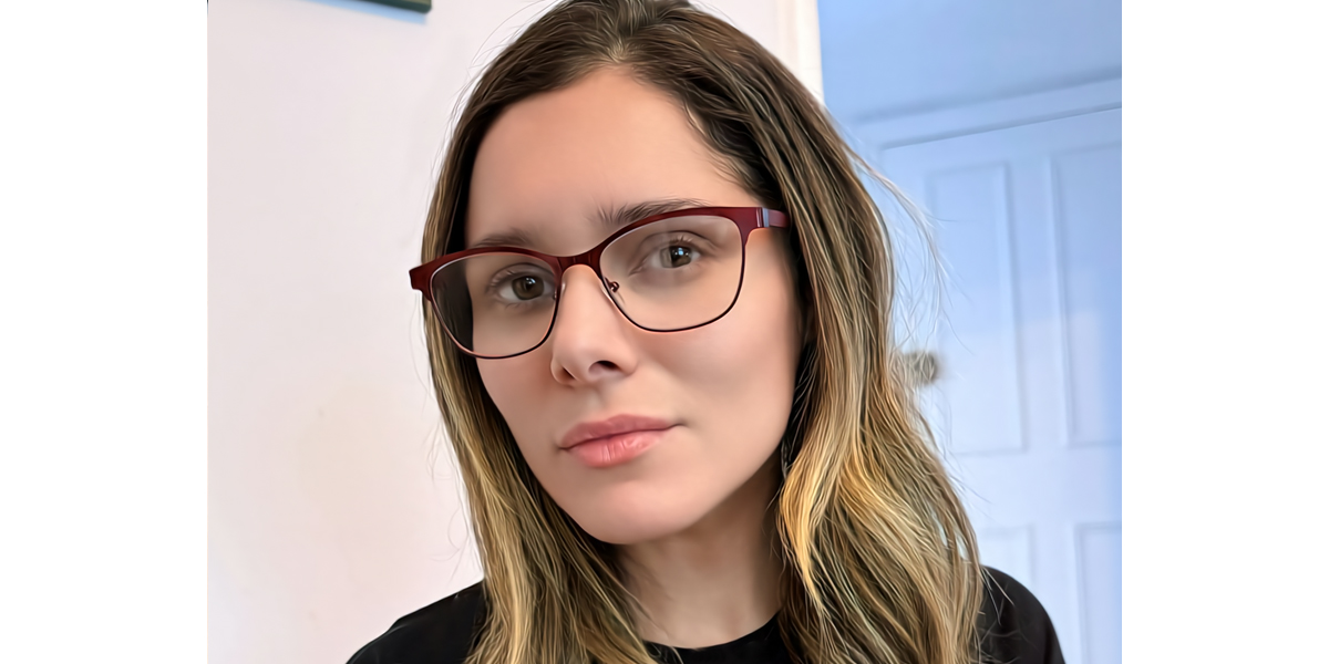 Red Rectangle Exquisite Metal Eyeglasses