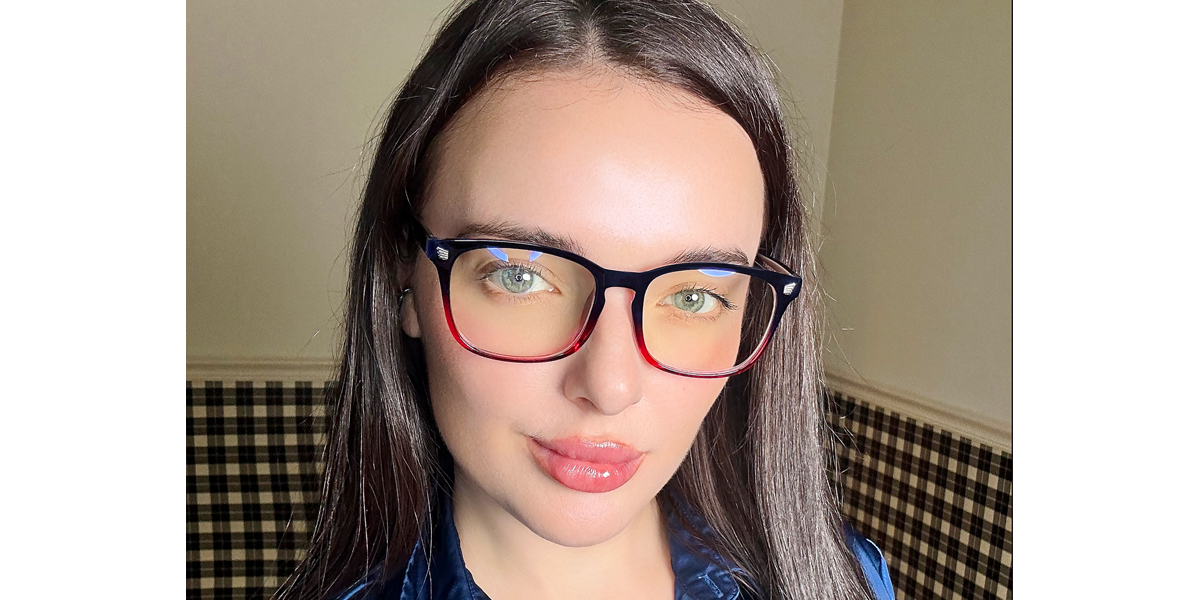 Blue-Purple Horn Modish Plastic Eyeglasses