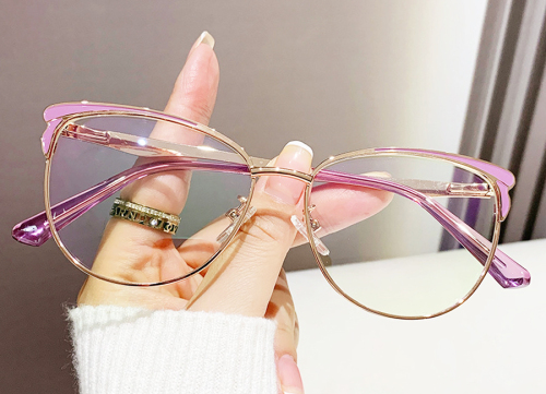 Cat-Eye Eyeglasses
